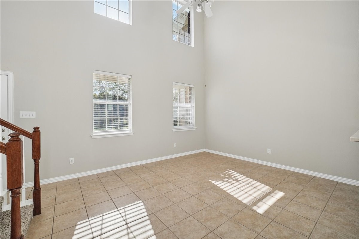 2220 Sandshell Street