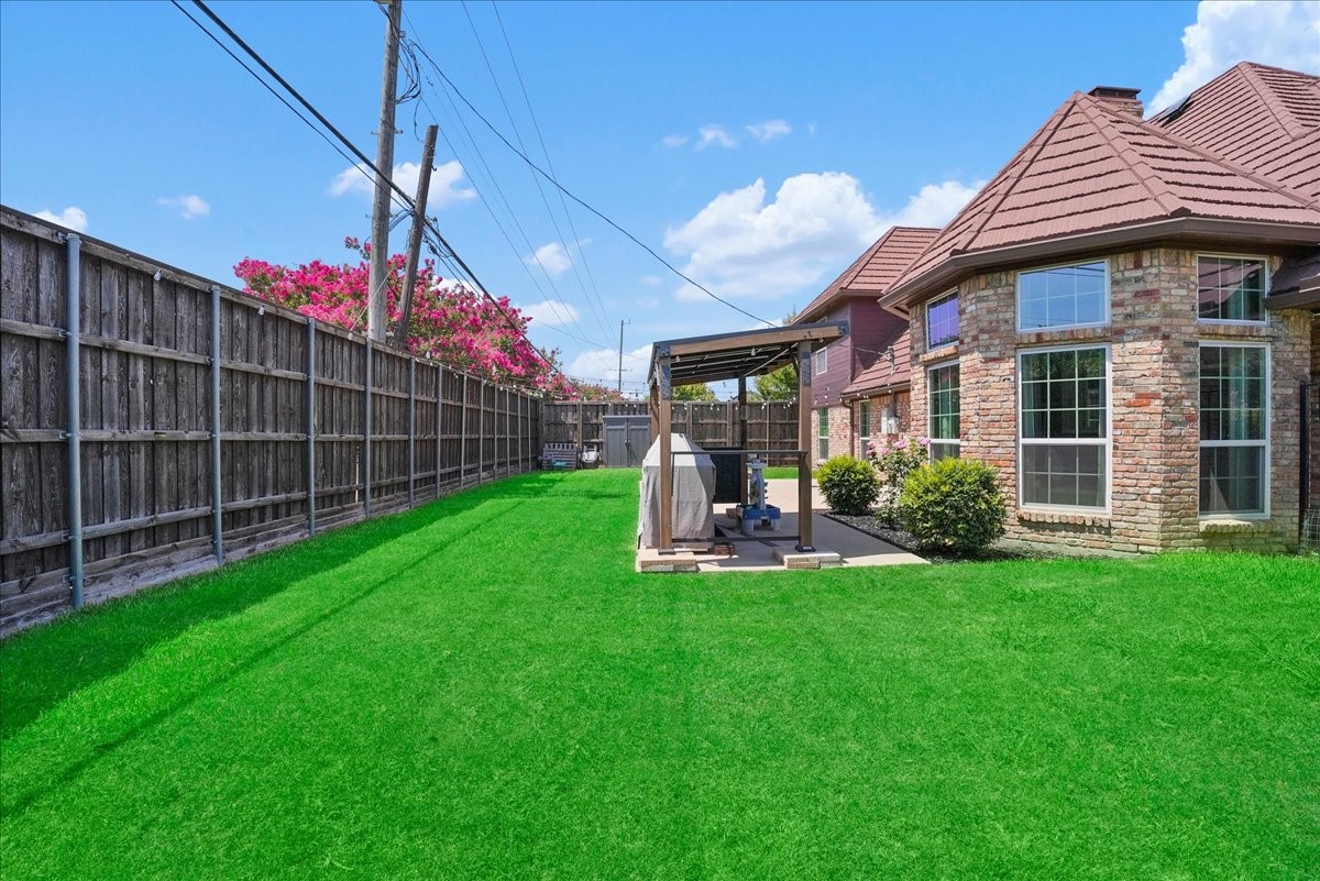 6035 Berry Trail Court