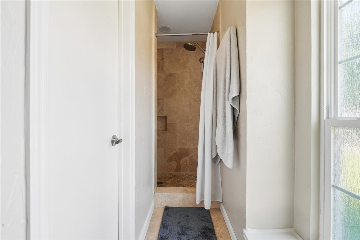6035 Berry Trail Court