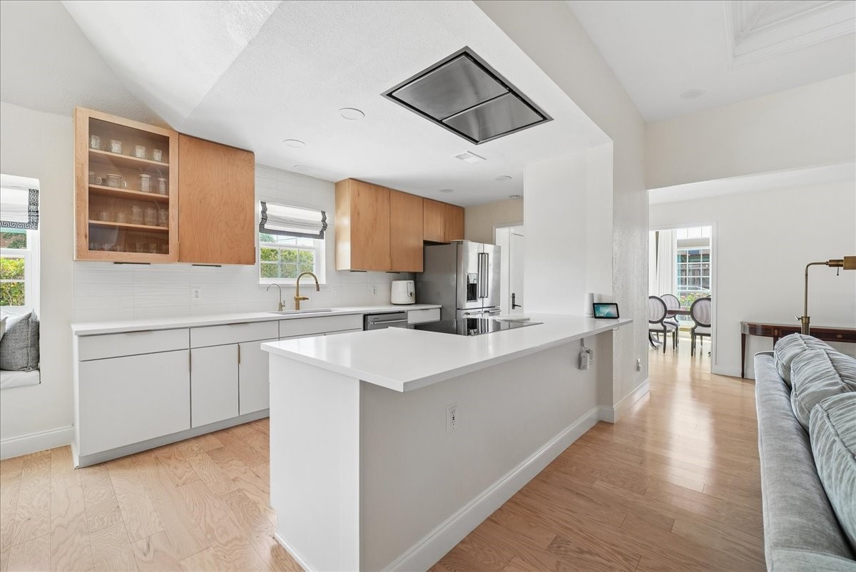 6035 Berry Trail Court