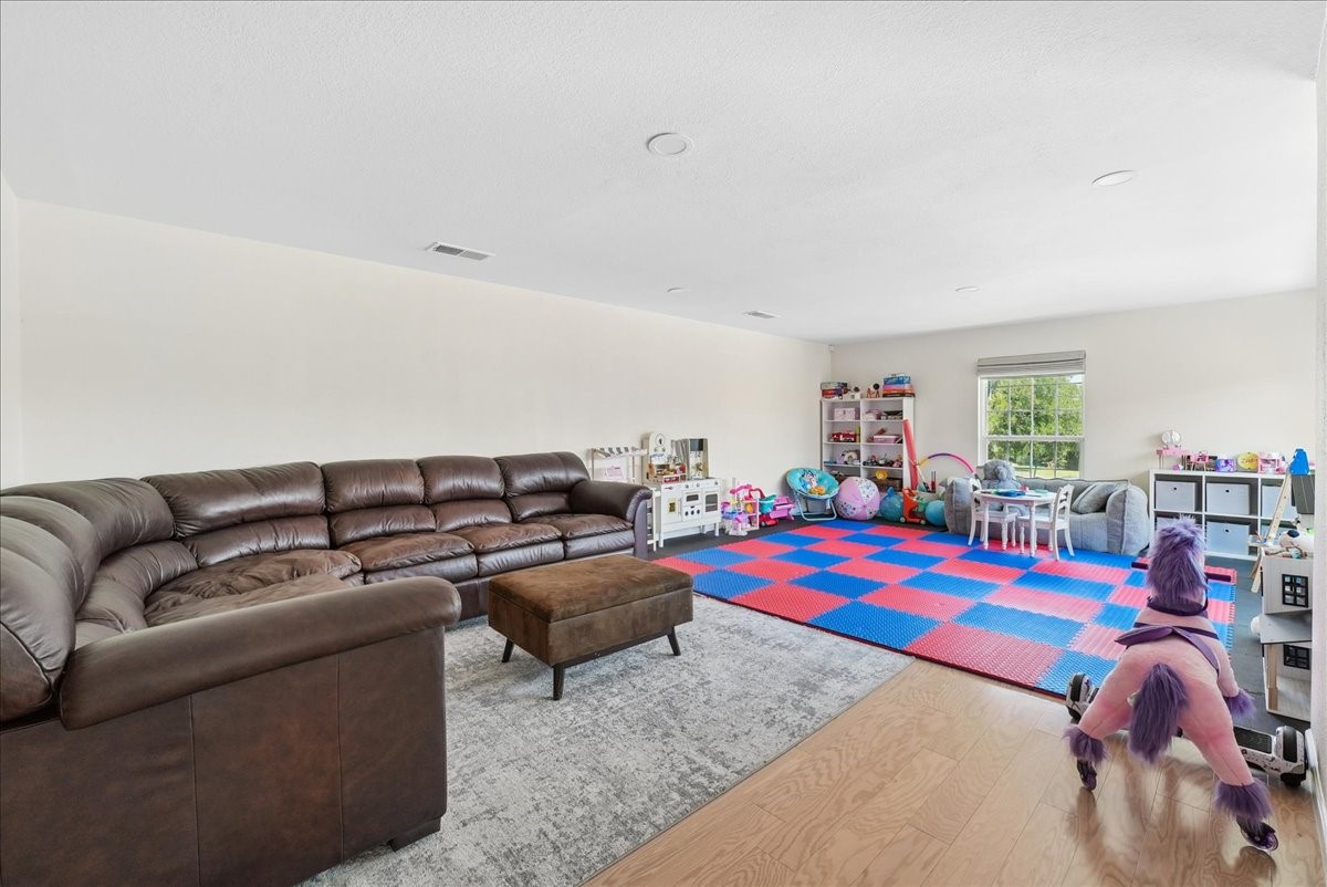6035 Berry Trail Court