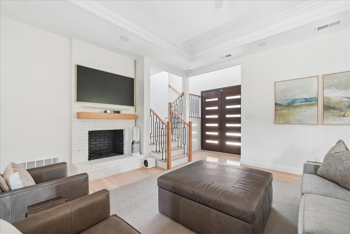 6035 Berry Trail Court