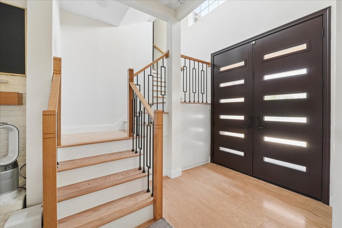 6035 Berry Trail Court