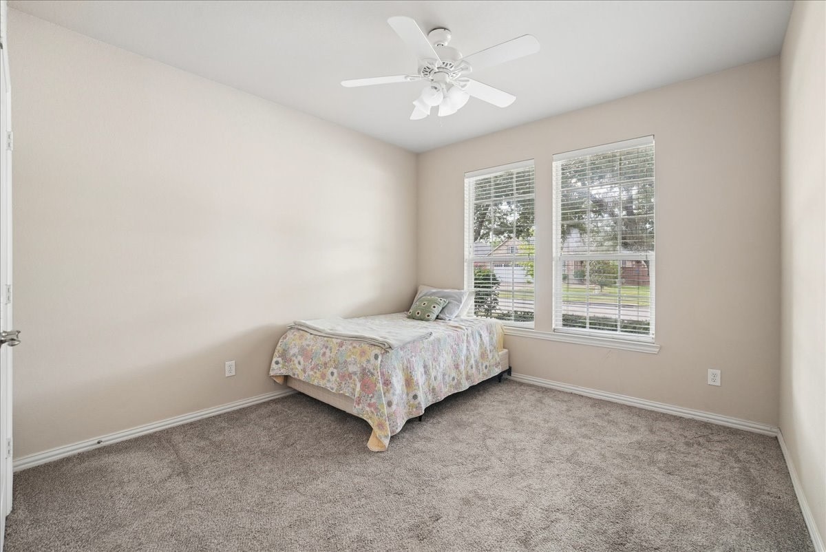 2605 Greyhawk Drive