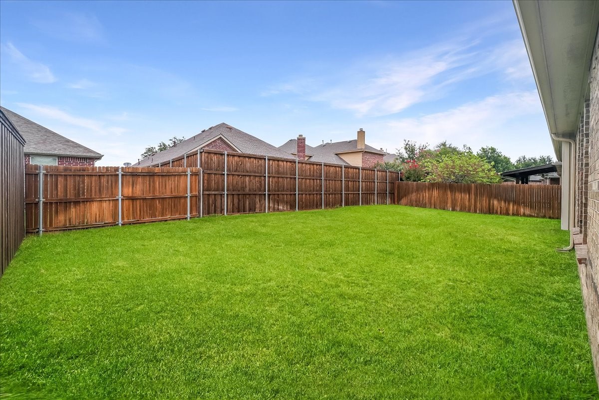 2605 Greyhawk Drive