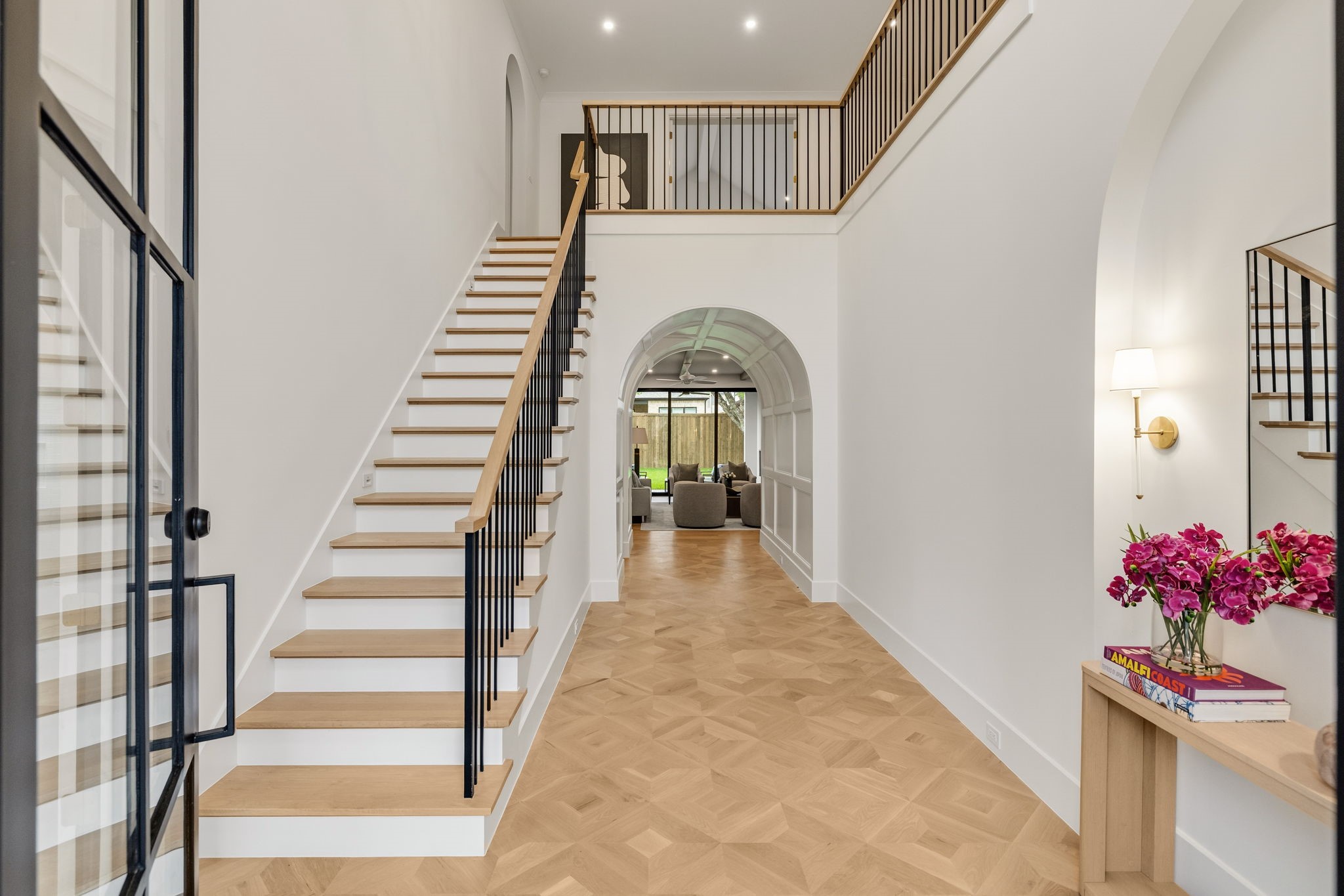 9866 Mixon Drive