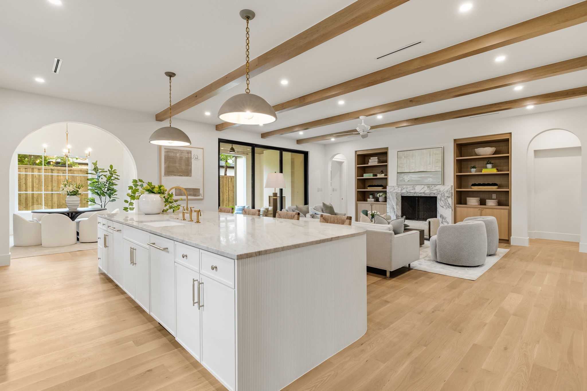 9866 Mixon Drive