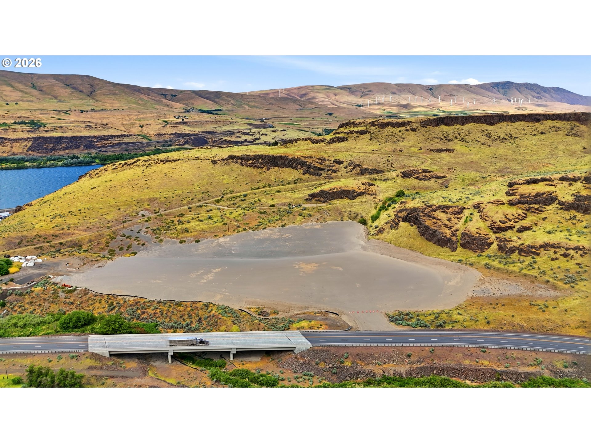 000 HWY 97