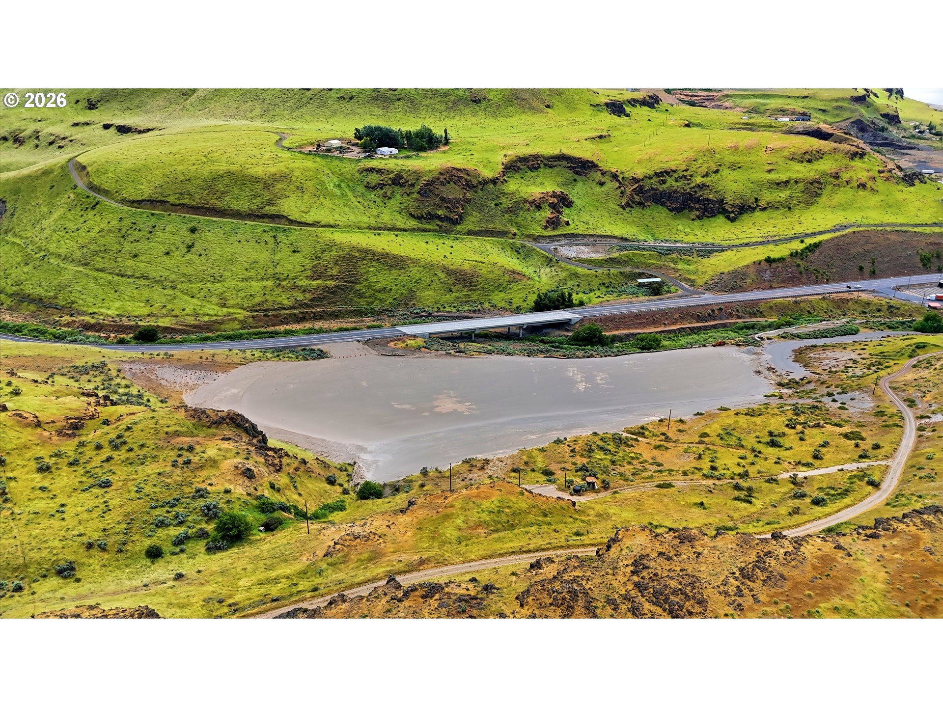 000 HWY 97
