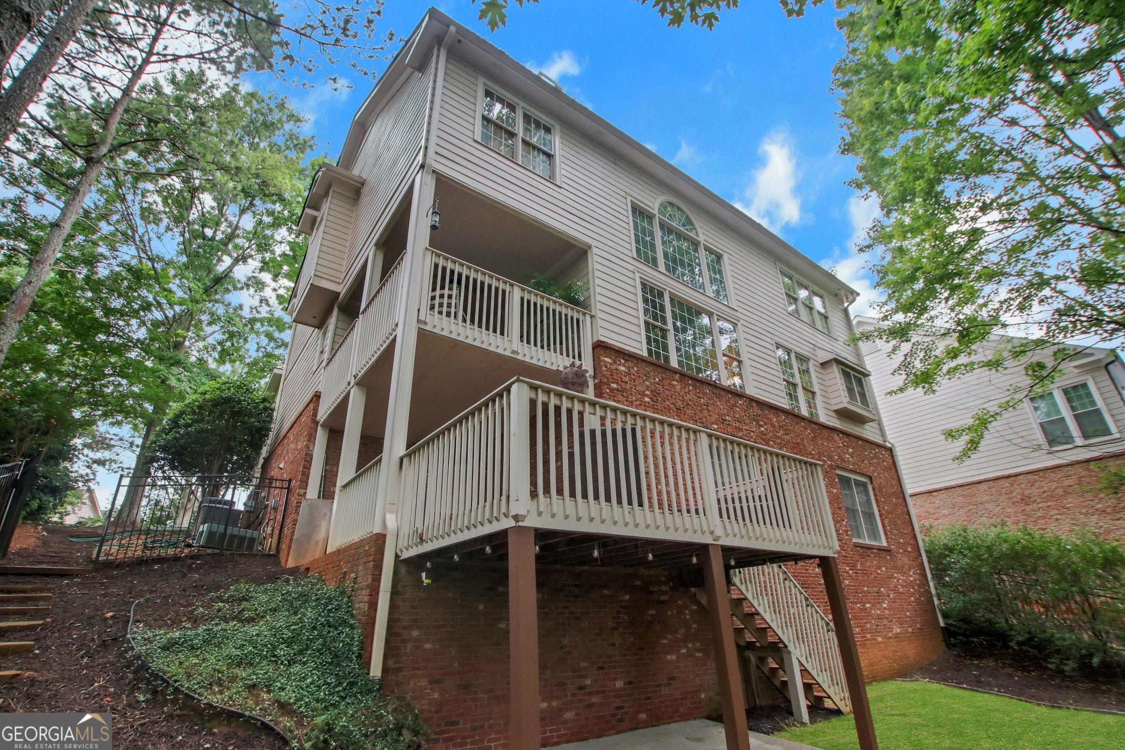 5218 Davis Love Drive