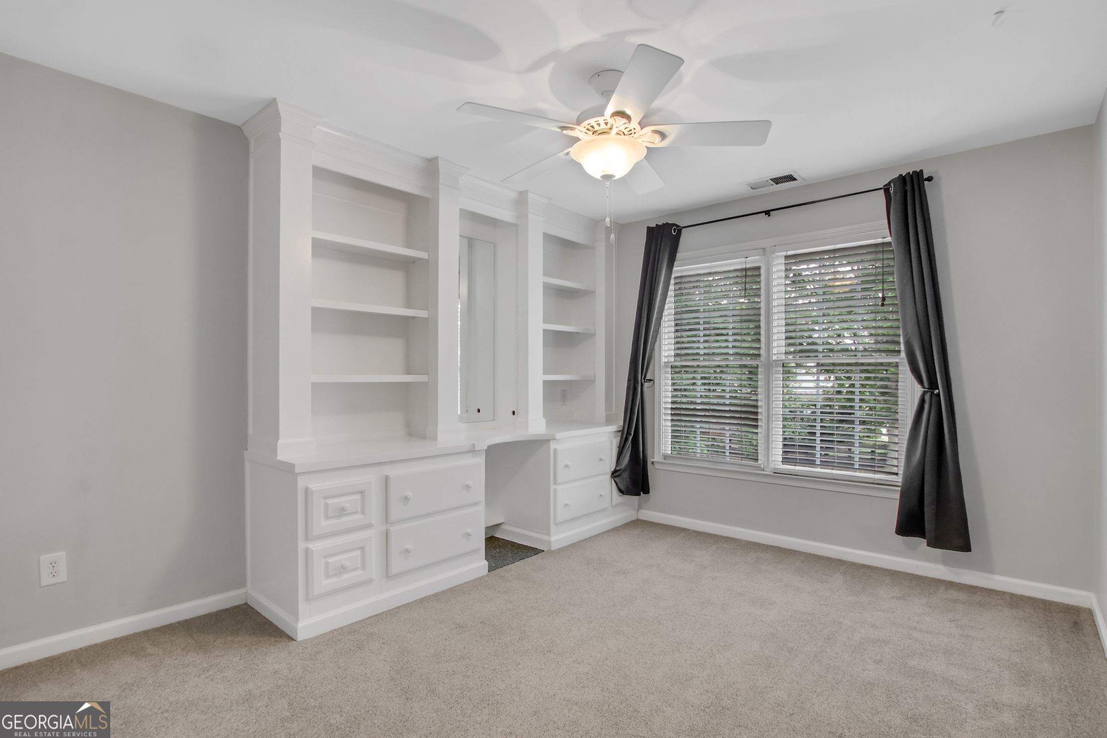 5218 Davis Love Drive