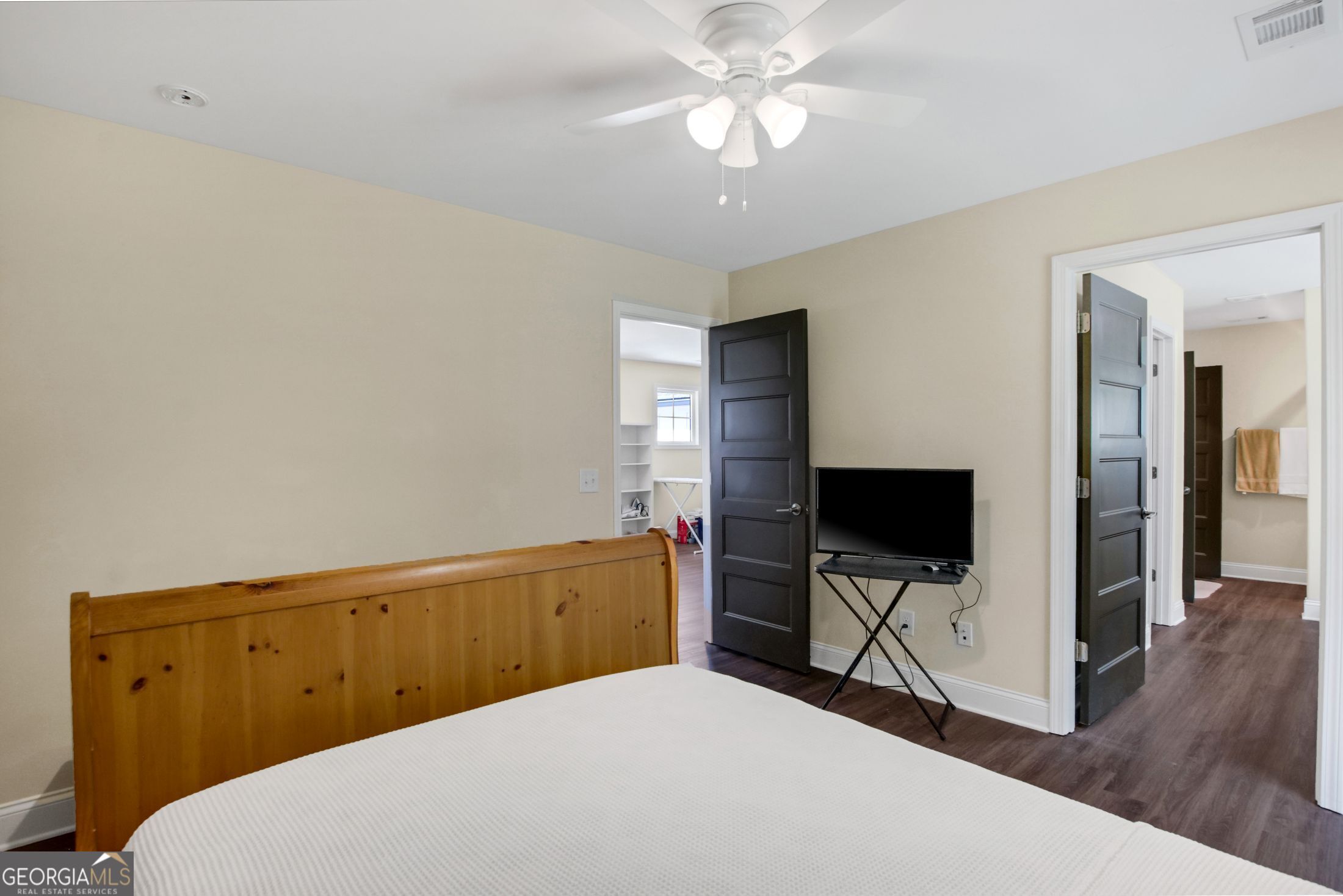 5850 Rogers Road