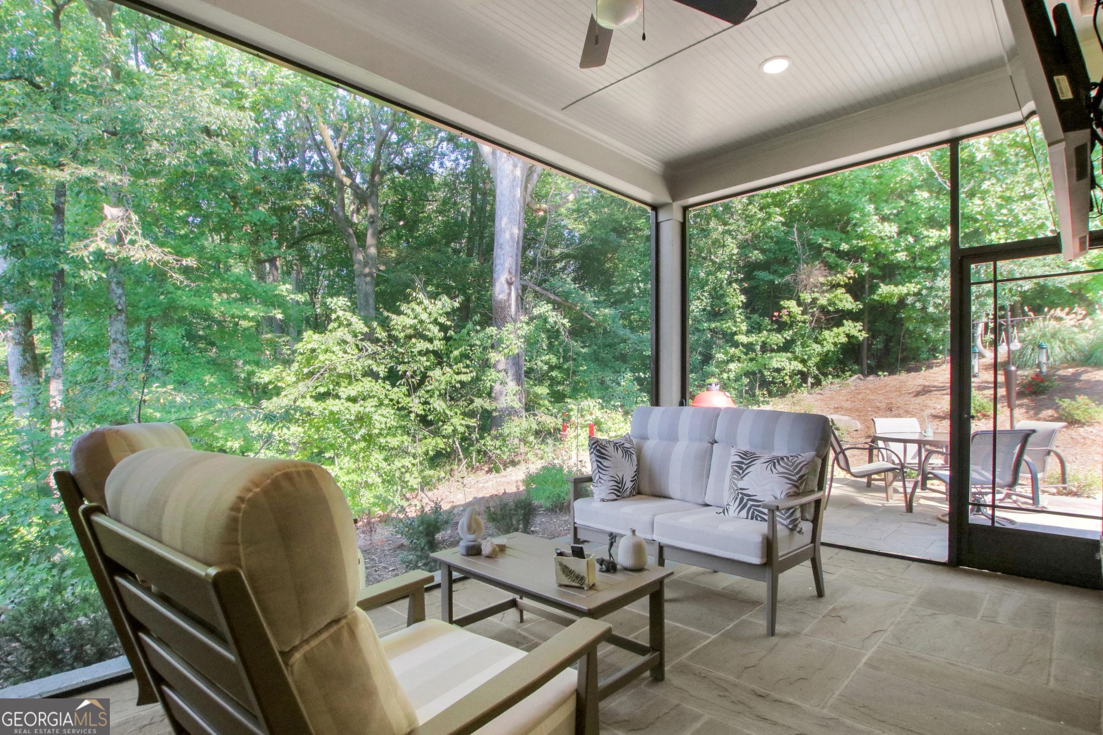 2340 Windsor Bluffs Drive