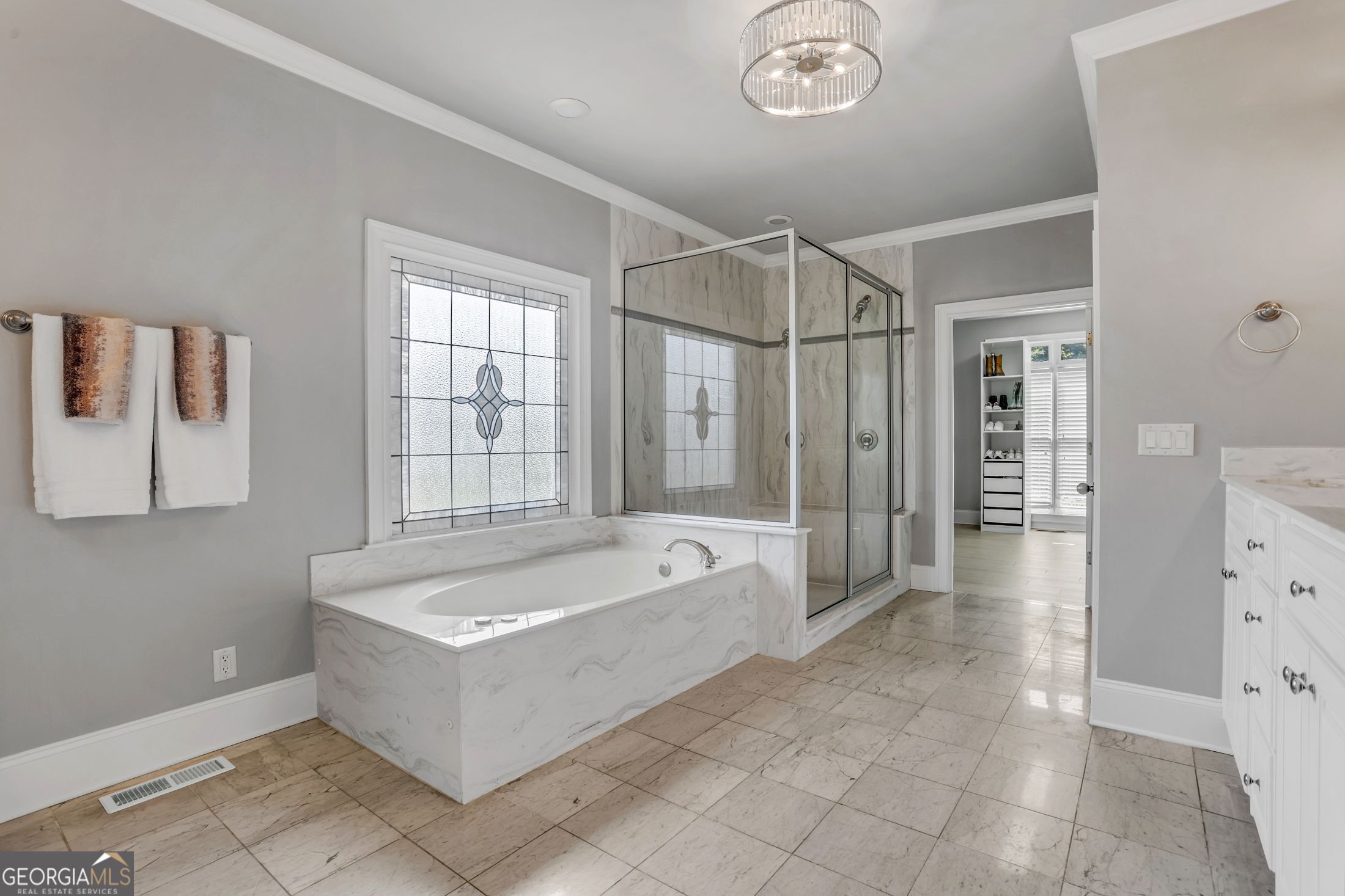 6815 Sunbriar Drive