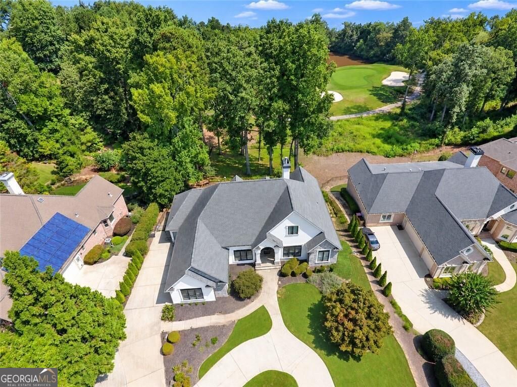 6815 Sunbriar Drive