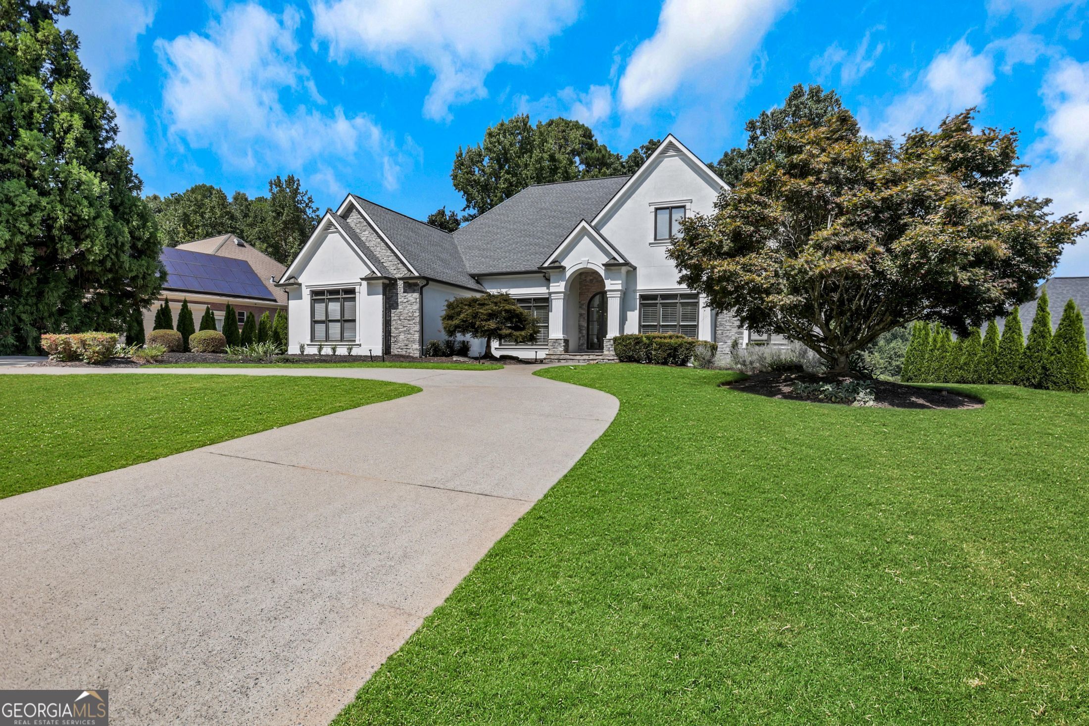 6815 Sunbriar Drive