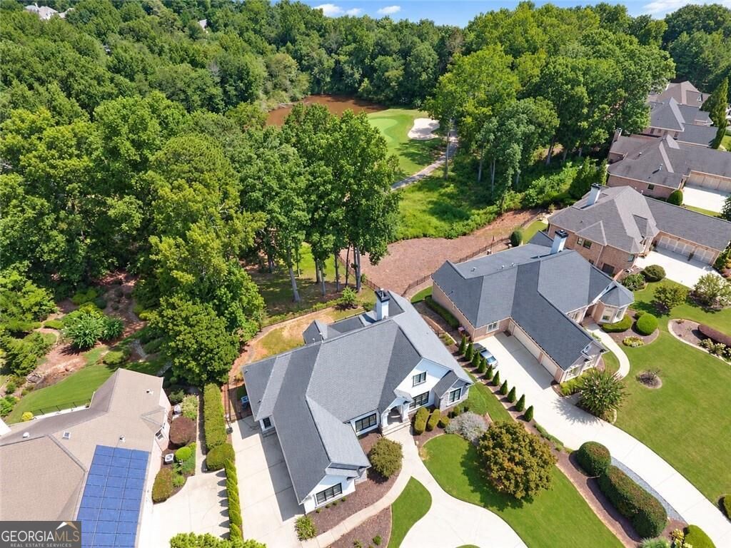 6815 Sunbriar Drive