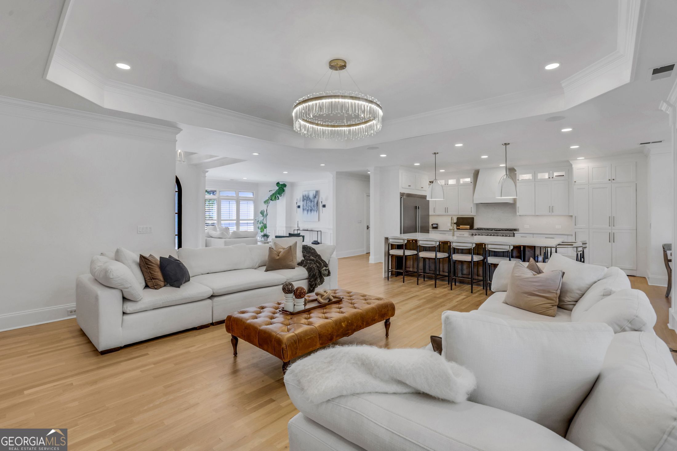 6815 Sunbriar Drive