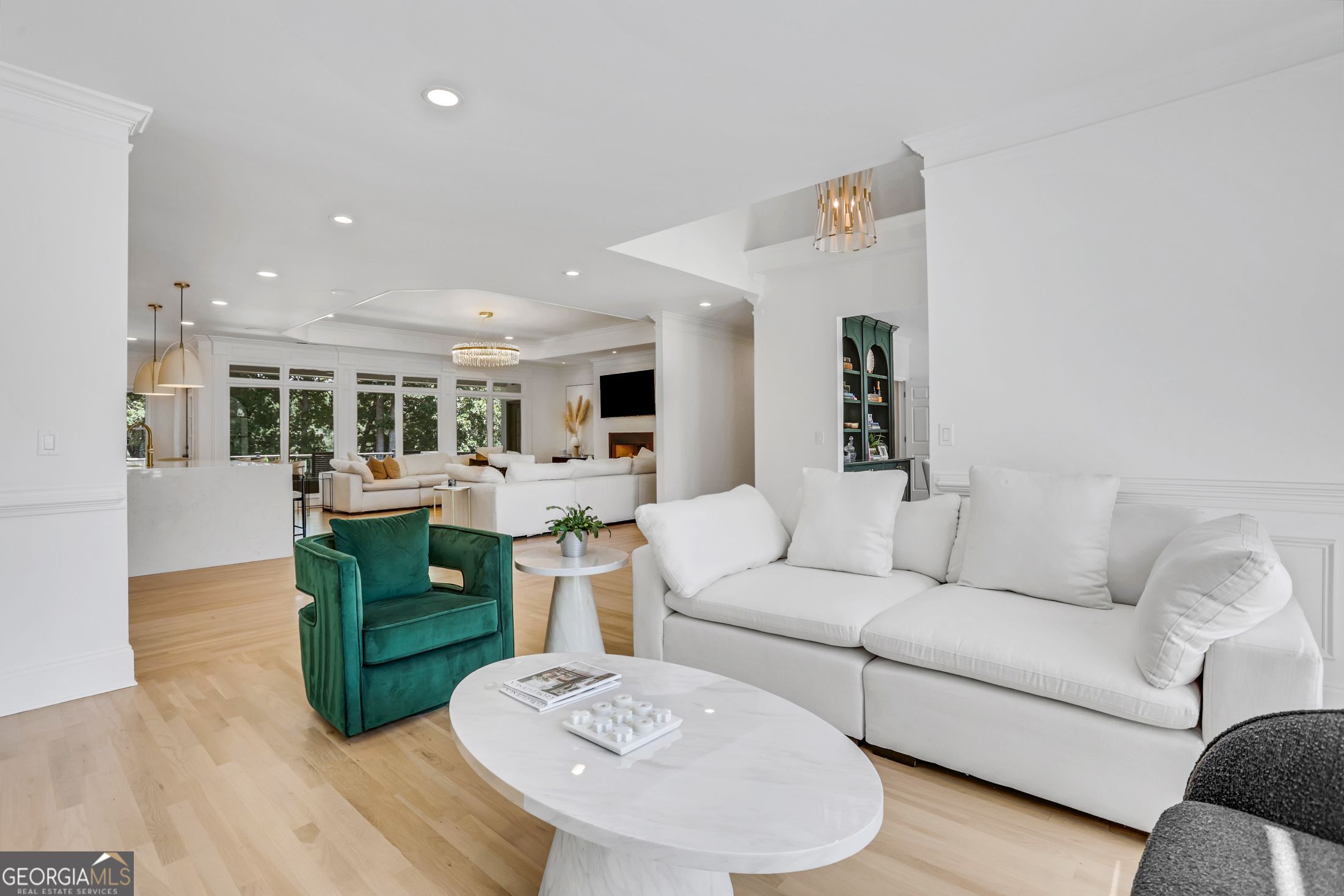 6815 Sunbriar Drive
