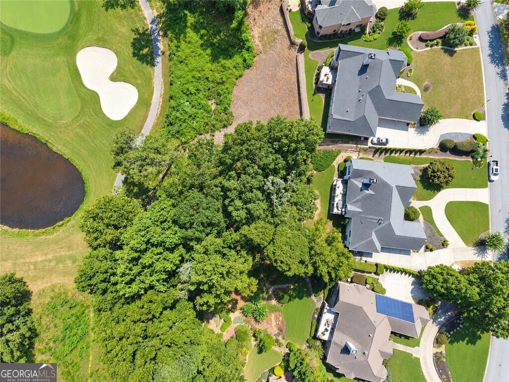 6815 Sunbriar Drive