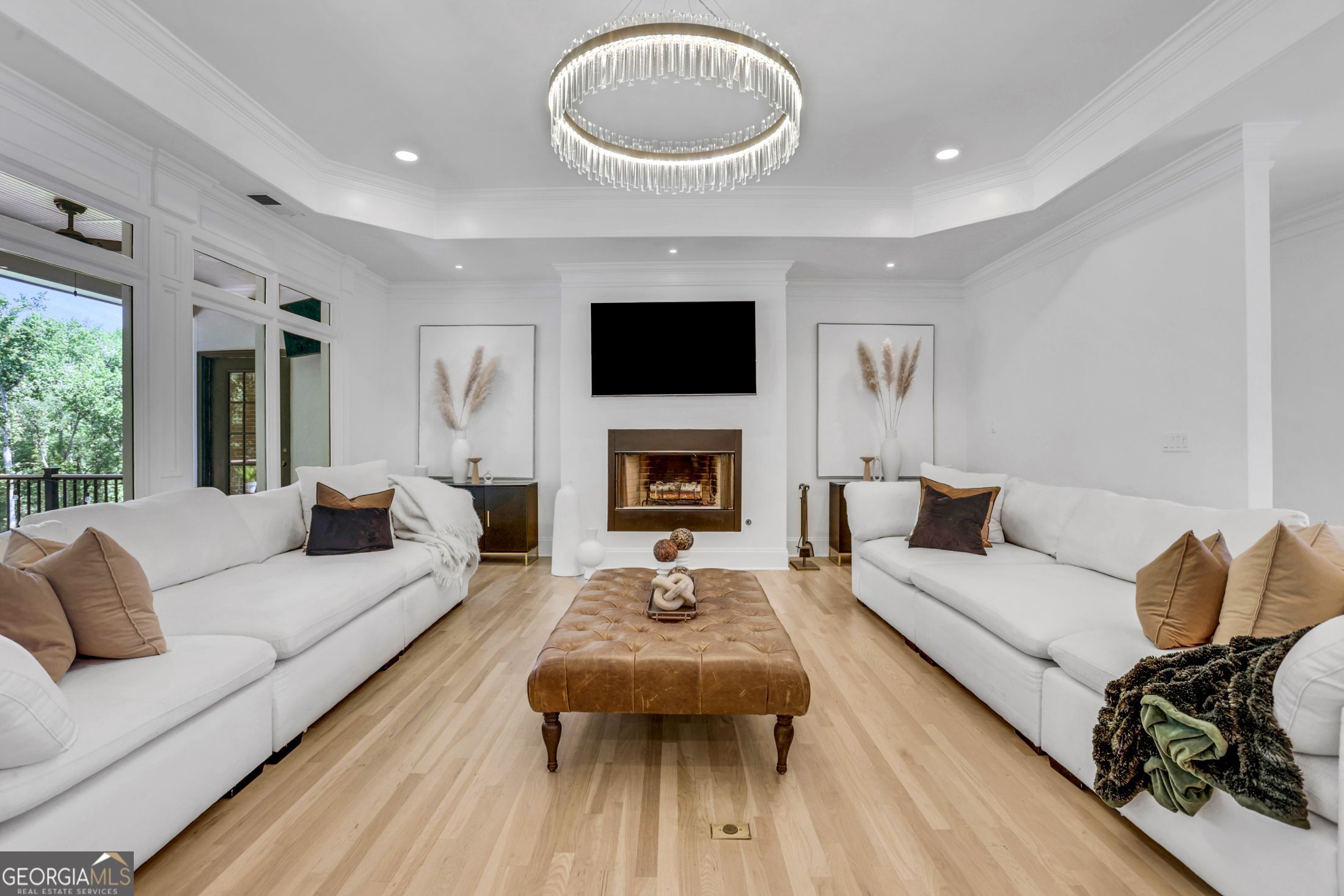 6815 Sunbriar Drive