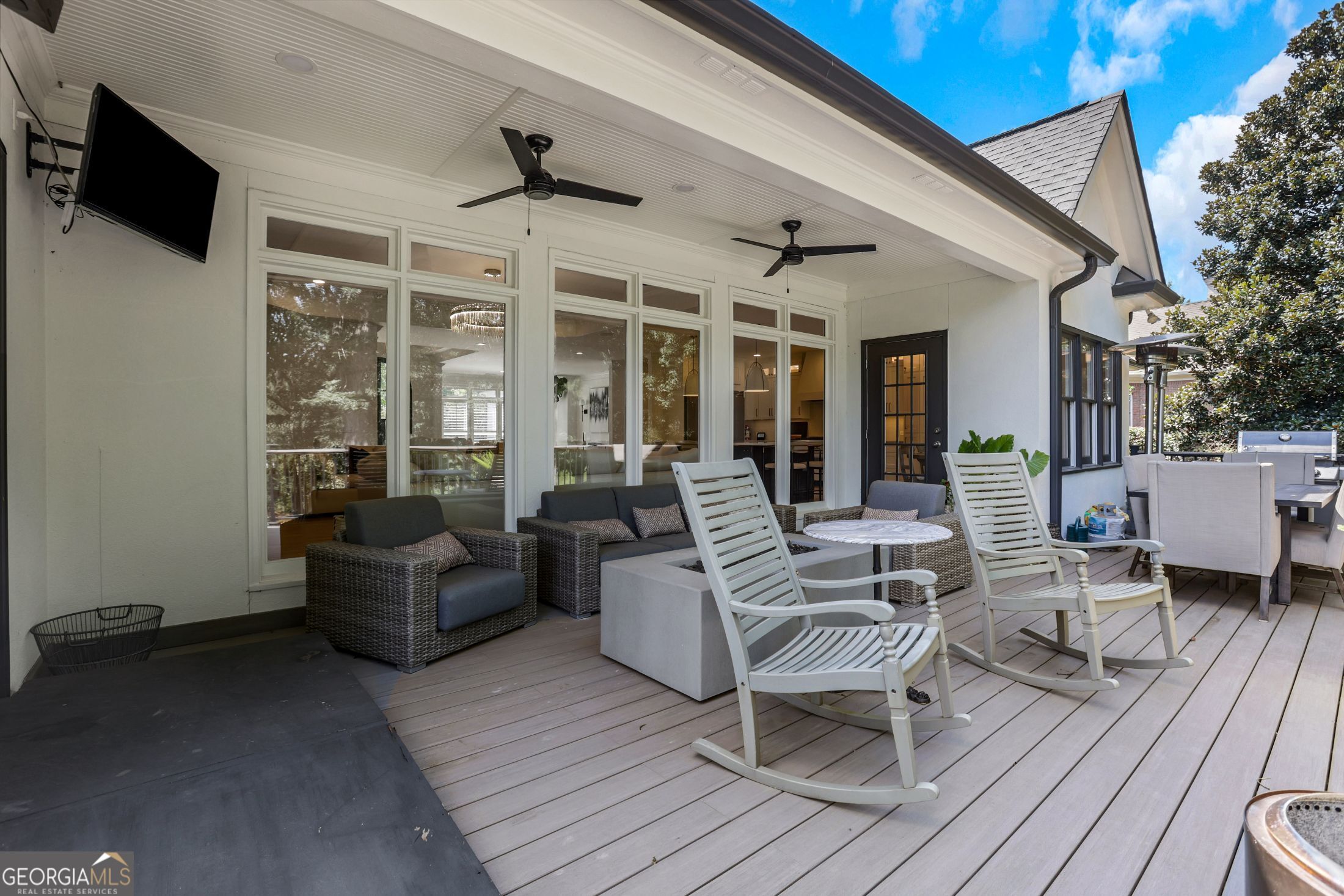6815 Sunbriar Drive