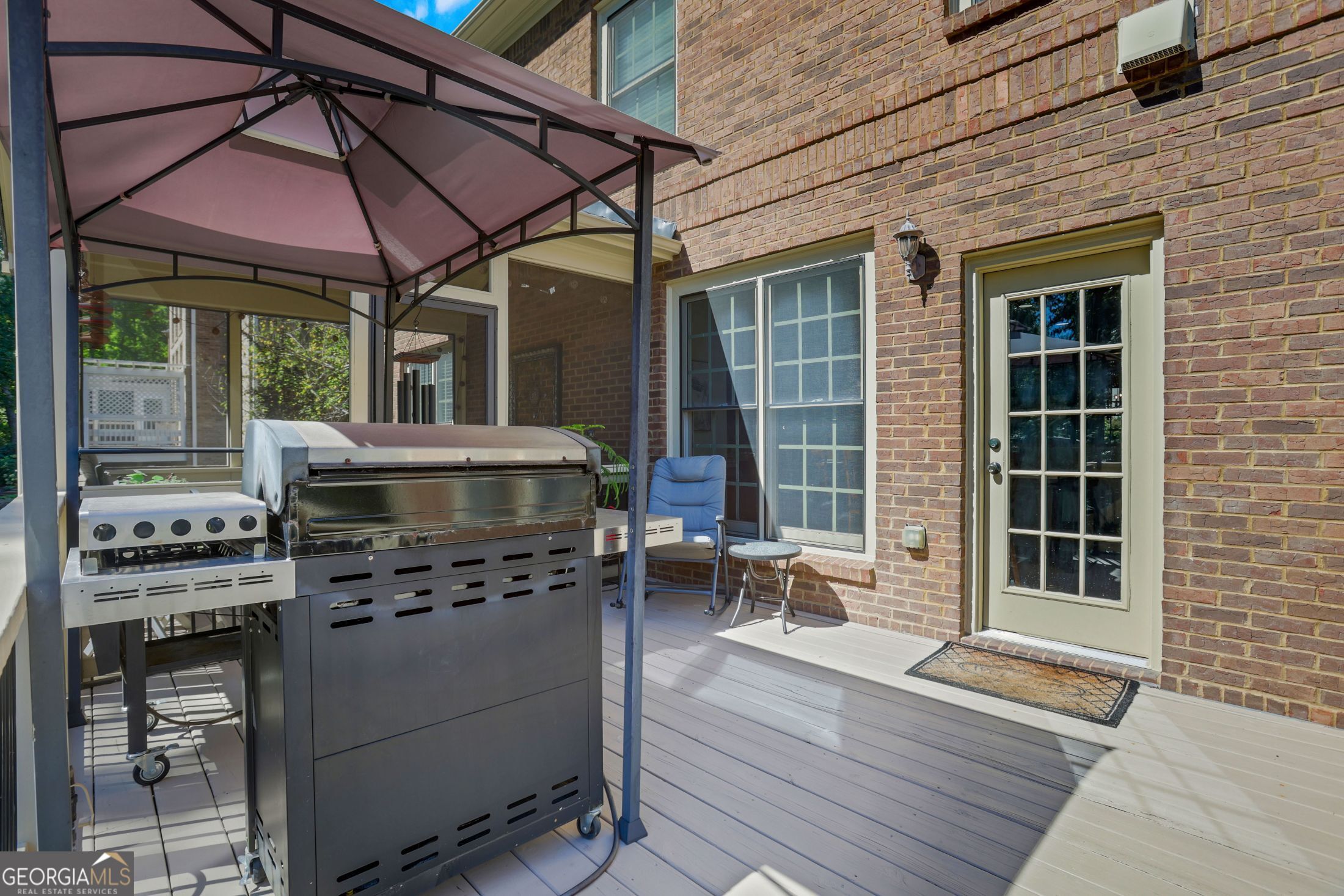 3815 Stanford Drive