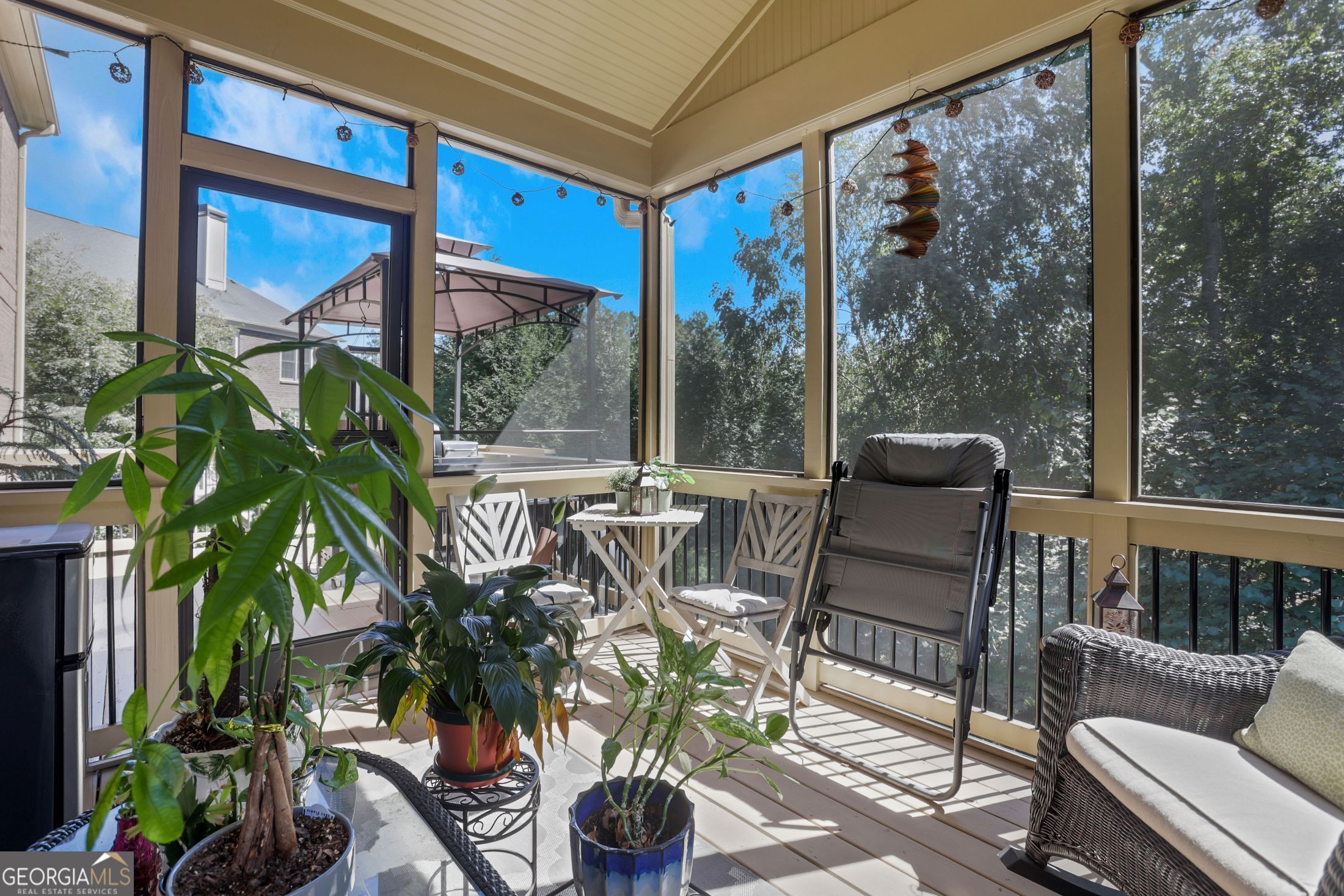 3815 Stanford Drive