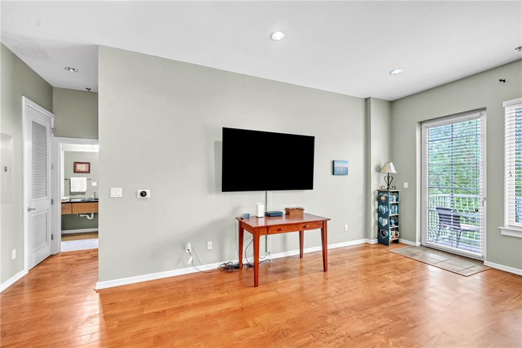 1418 Dresden Drive NE Unit 350