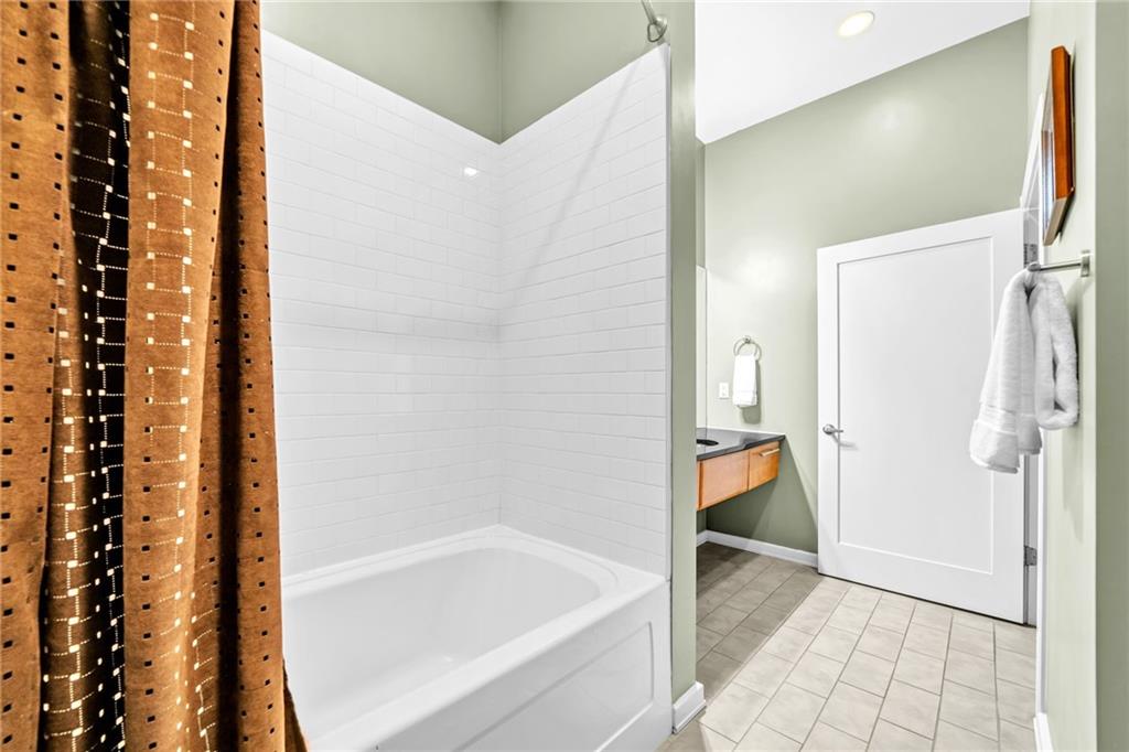 1418 Dresden Drive NE Unit 350
