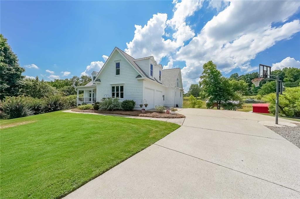 148 Red Gate Lakes Drive