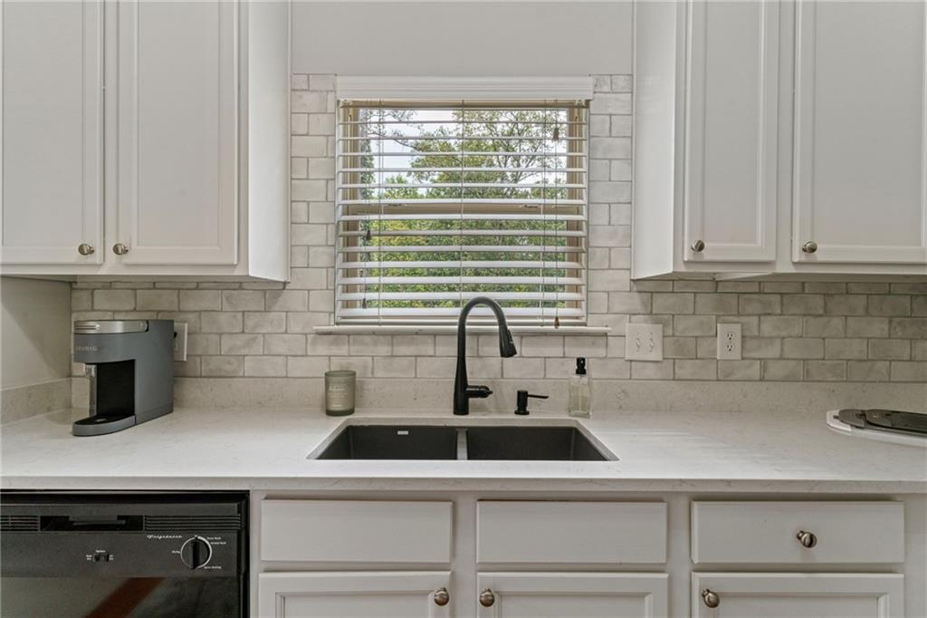 2735 Maple Park Place Unit 32