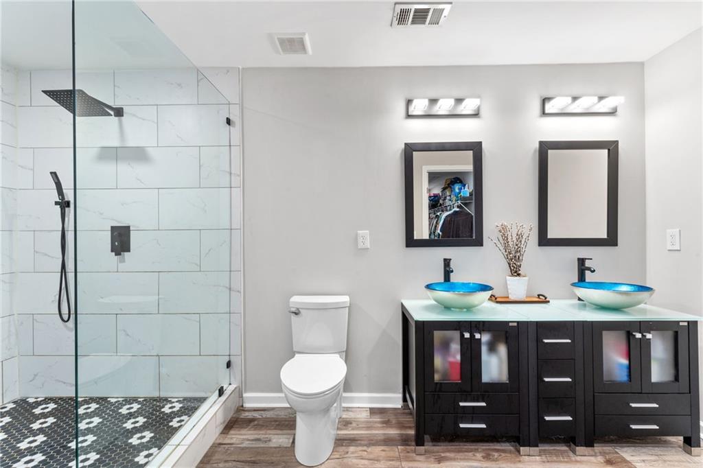 6480 Nuggett Trail