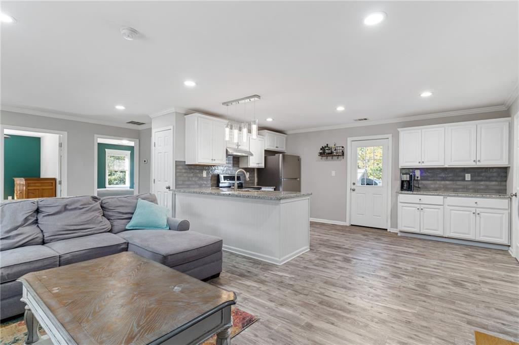 6480 Nuggett Trail