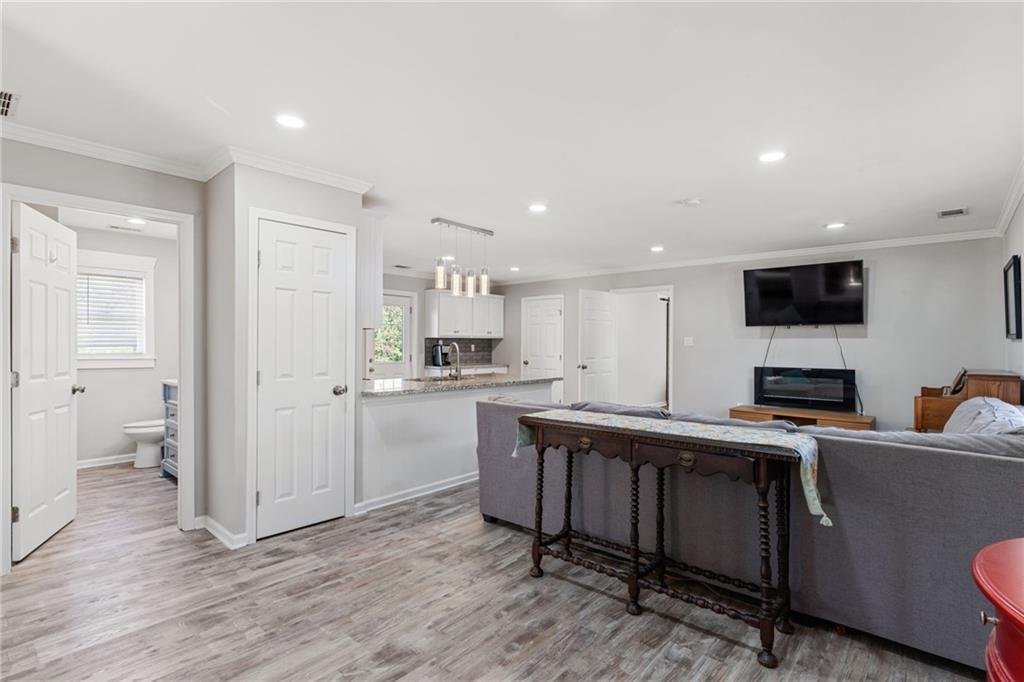 6480 Nuggett Trail