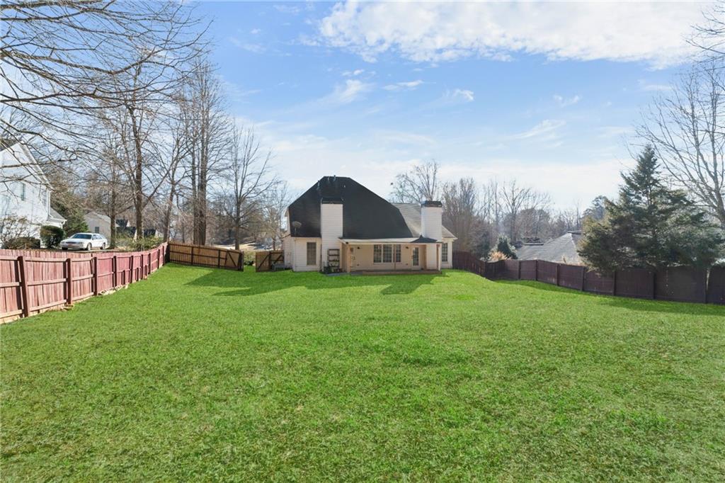 9735 Settlers Lane