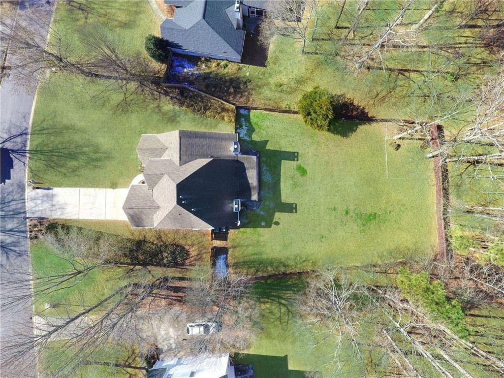9735 Settlers Lane