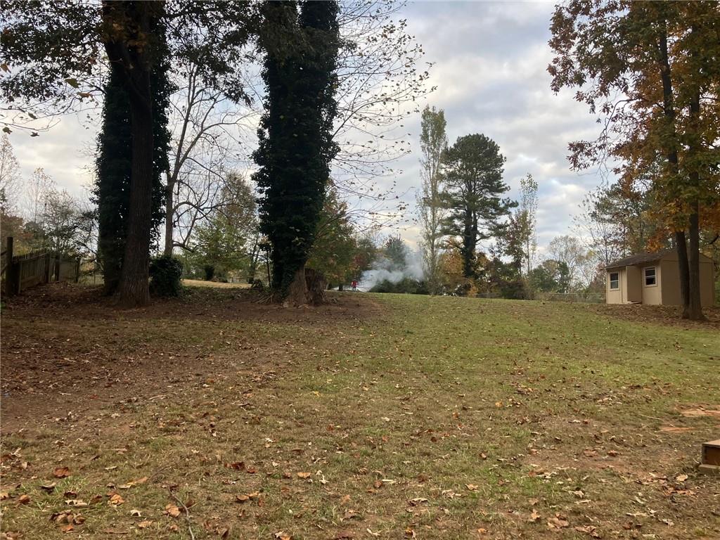 4926 Red Oak Drive