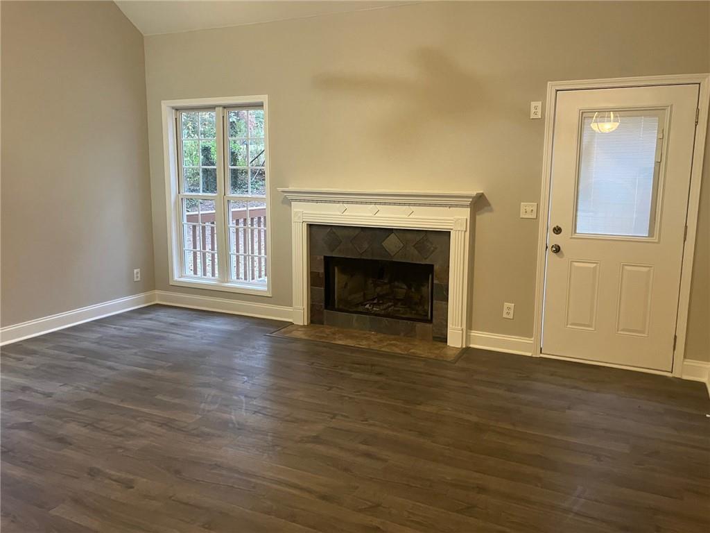 4926 Red Oak Drive