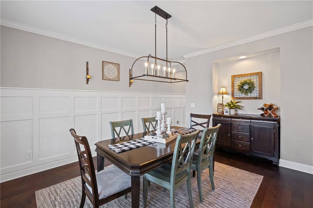330 Peninsula Point
