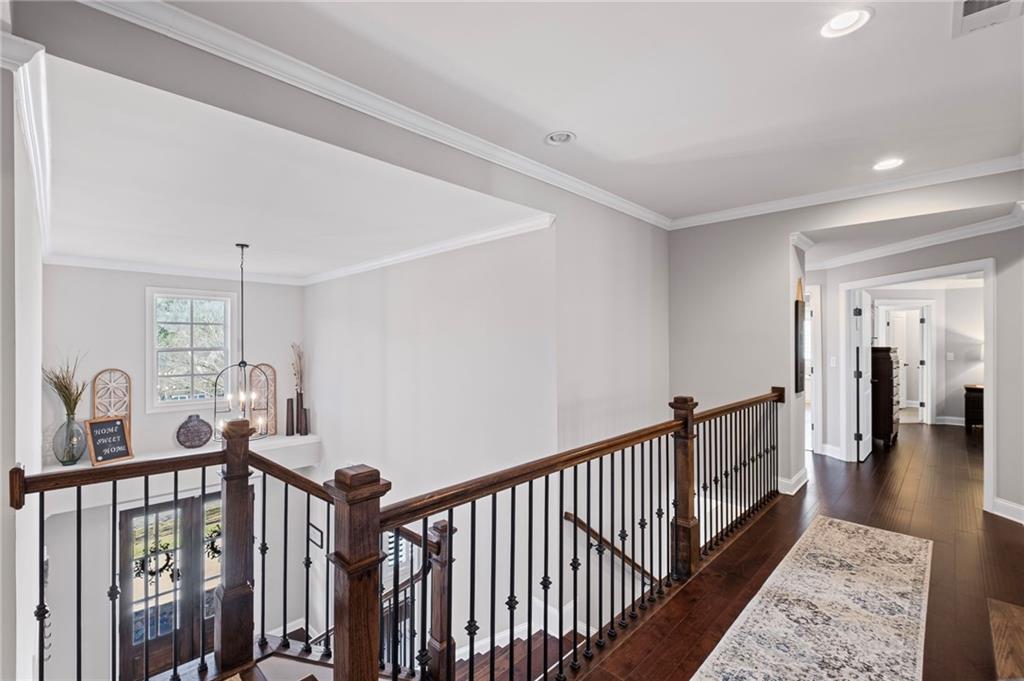 330 Peninsula Point