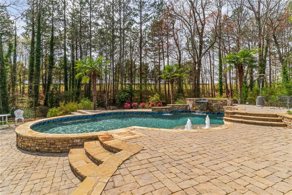 5980 Mallet Court