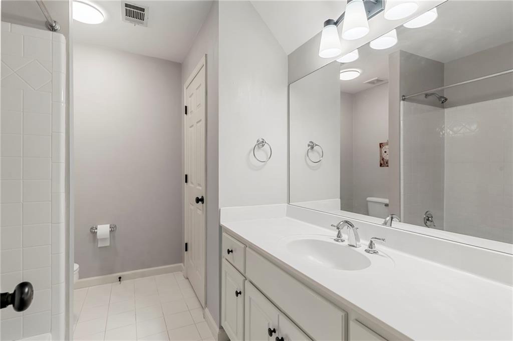 5980 Mallet Court