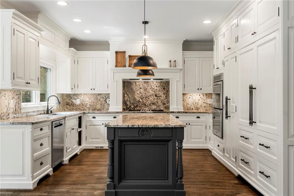 5980 Mallet Court