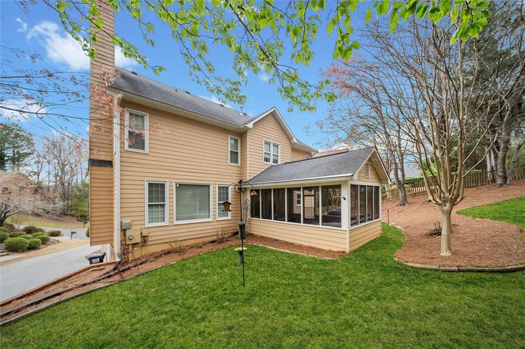 1421 BRIARCLIFF Drive
