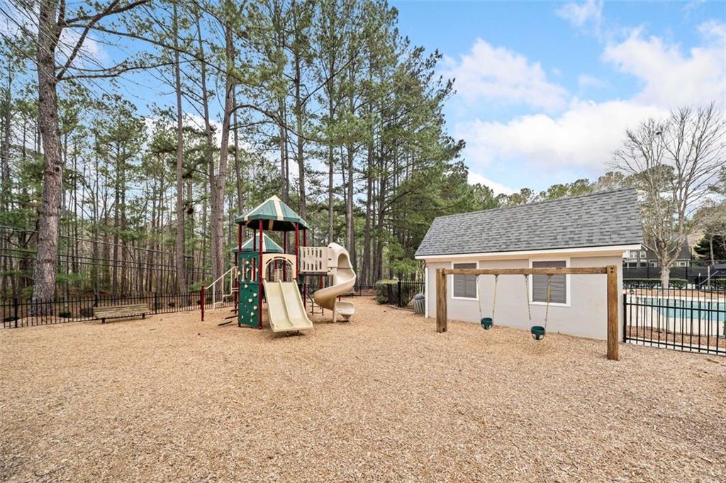 1421 BRIARCLIFF Drive