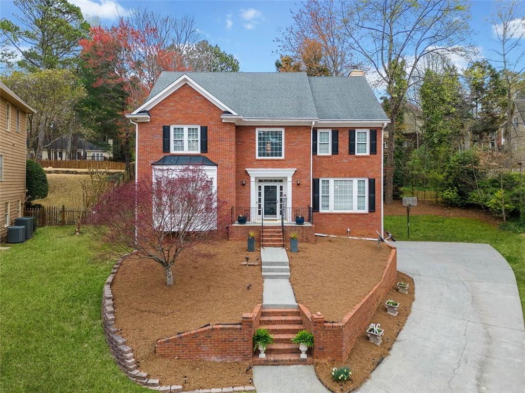 1421 BRIARCLIFF Drive