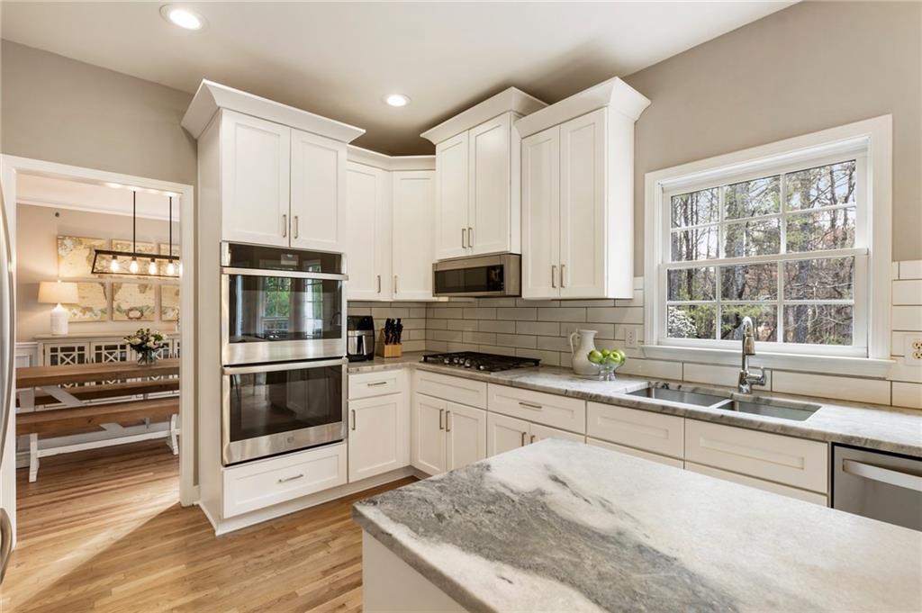 7115 Weybridge Drive