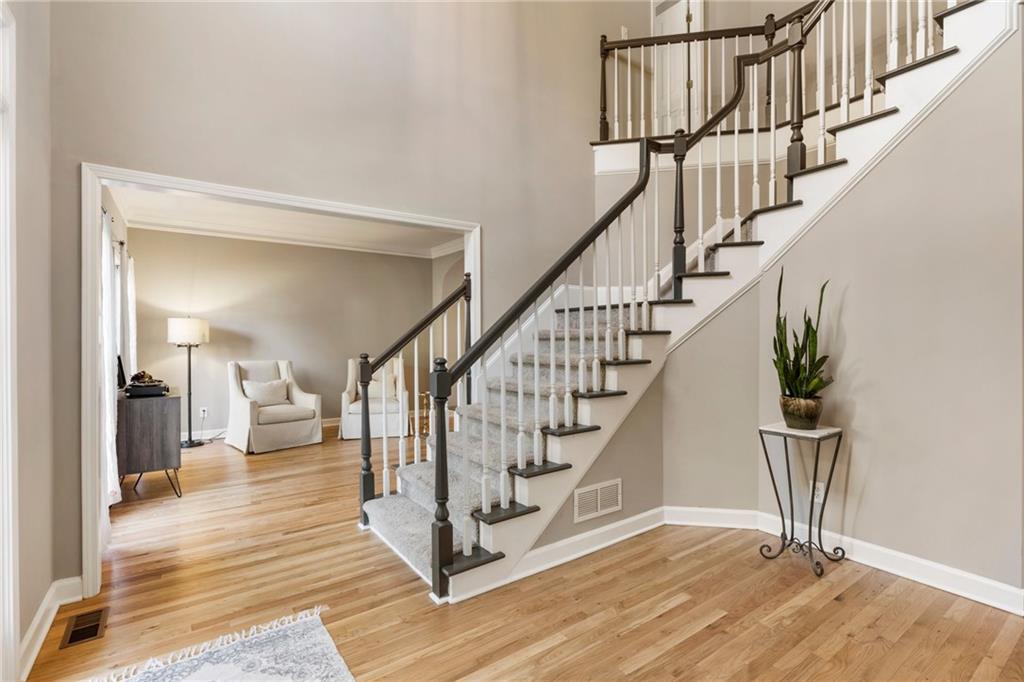 7115 Weybridge Drive
