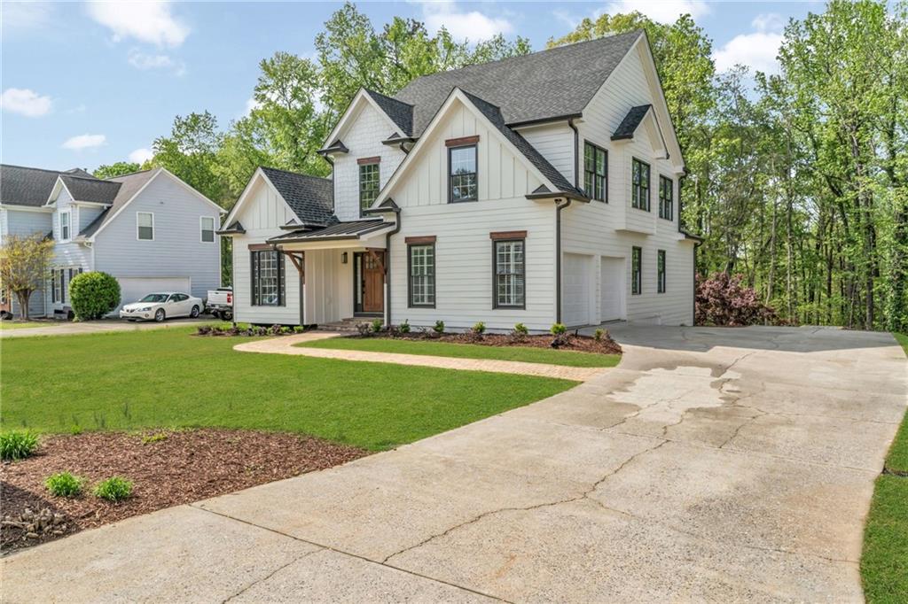 6231 Spring Lake Drive